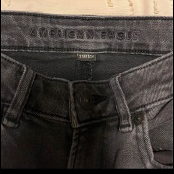Black mom jeans American Eagle size 6 - Picture 2 of 3